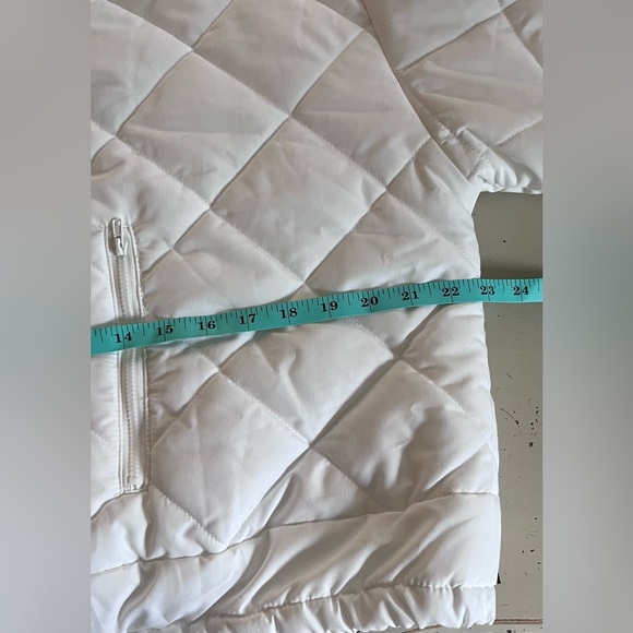 White puffer Coat Ladies Crop XL - Picture 3 of 7